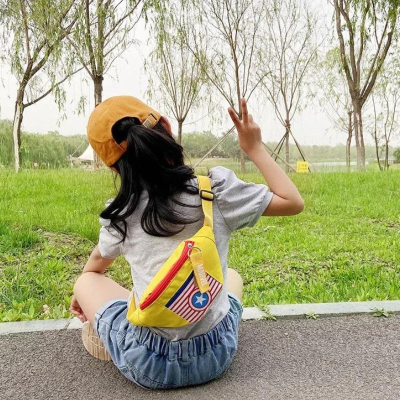 banane fille joli